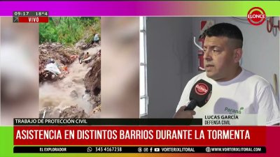 Trabajo de Defensa Civil: asistencia en distintos barrios durante la tormenta